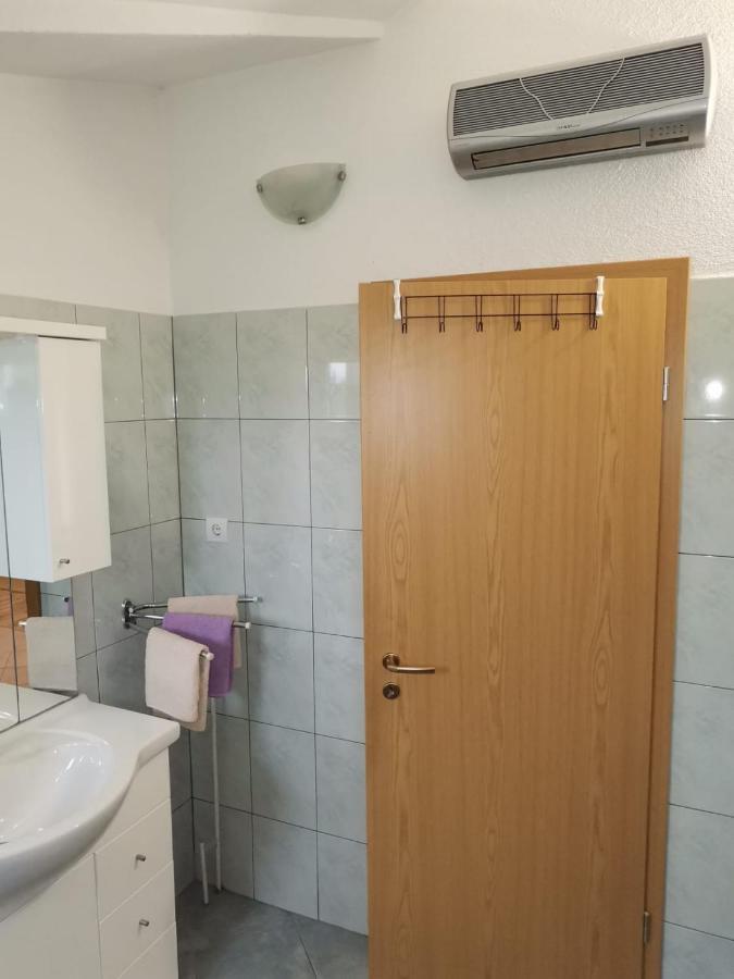 Trilj Apartman Jurika Екстериор снимка